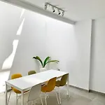 Easy House شقة نيرخا